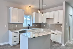 30815 Lower Ridge Dr, New Boston, MI 48164 - Photo 7