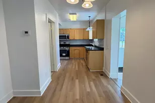 401 E Prairie St, Vicksburg, MI 49097 - Photo 9