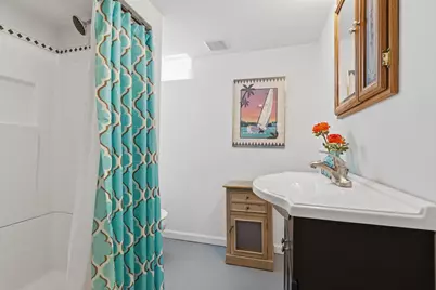 1882 Kenmore Drive, Grosse Pointe Woods, MI 48236 - Photo 19