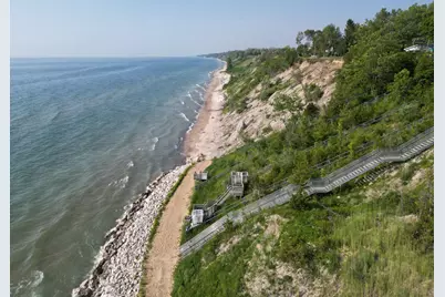 7251 Lakeview Avenue, South Haven, MI 49090 - Photo 9
