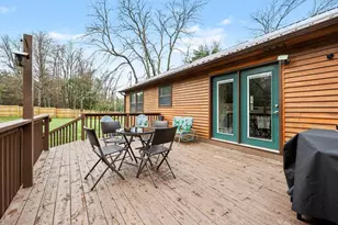 8366 Cottonwood Ave, Howard City, MI 49329 - Photo 5