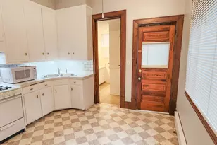 226 College Ave NE, Grand Rapids, MI 49503 - Photo 11