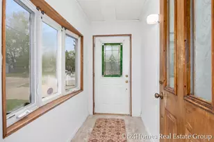 231 50th St SW, Grand Rapids, MI 49548 - Photo 5