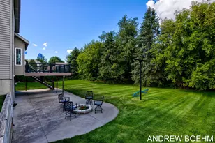 2586 Marble Ct, Zeeland, MI 49464 - Photo 11