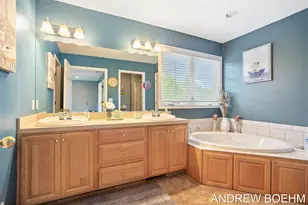 2586 Marble Ct, Zeeland, MI 49464 - Photo 37