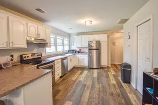 421 Summit St, Union City, MI 49094 - Photo 9