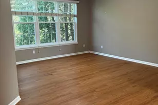 38320 Saratoga Cir, Farmington Hills, MI 48331 - Photo 3