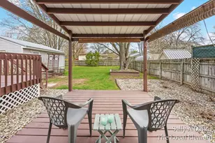 808 E Grant St, Greenville, MI 48838 - Photo 29
