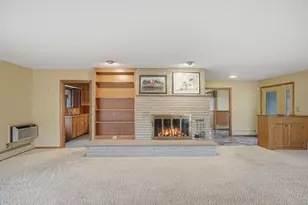 509 Mills Rd, Saline, MI 48176 - Photo 9