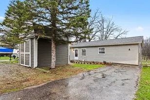 573 River Rd, Coldwater, MI 49036 - Photo 15
