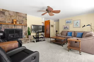 51545 Summit St, Paw Paw, MI 49079 - Photo 5