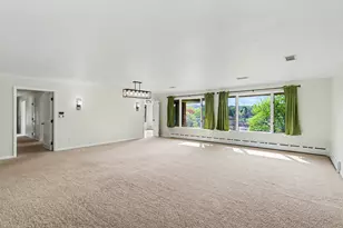 4344 Roxbury Ln, Kalamazoo, MI 49008 - Photo 7