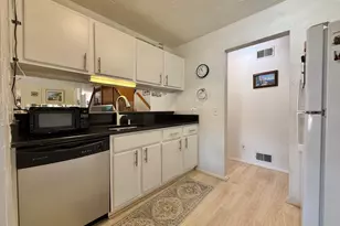 1651 S Hill Blvd, Bloomfield Hills, MI 48304 - Photo 11