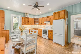 11593 Greenly St, Holland, MI 49424 - Photo 5