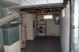 992 Kettering Ave, Pontiac, MI 48340 - Photo 19