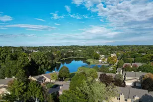 4291 Foxpointe Dr, West Bloomfield, MI 48323 - Photo 5