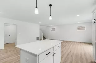 10150 Kearns Ct, Portage, MI 49024 - Photo 5