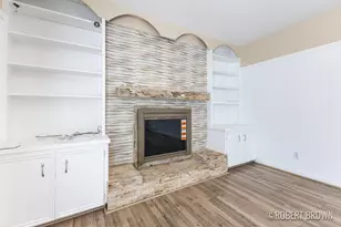 2074 Wolfboro Dr SE, Kentwood, MI 49508 - Photo 11
