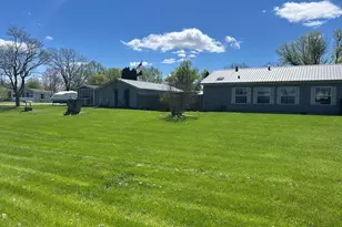 33291 Maryann Dr, Colon, MI 49040 - Photo 7