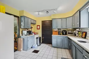 703 E Osterhout Ave, Portage, MI 49002 - Photo 11