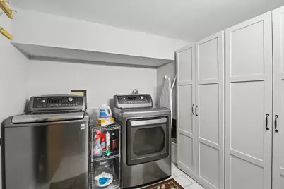 1906 Old Orchard Court, Ann Arbor, MI 48103 - Photo 23