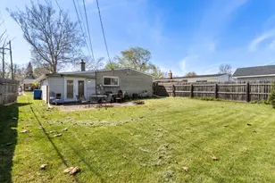 473 Darwin St, Westland, MI 48186 - Photo 27