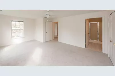 2800 S Knightsbridge Circle, Ann Arbor, MI 48105 - Photo 17