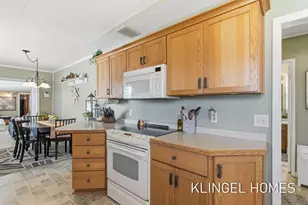 16527 Lakeview St, Spring Lake, MI 49456 - Photo 15