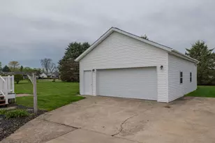 27836 Manchester Cir, Paw Paw, MI 49079 - Photo 31