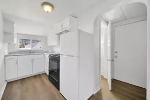 1732 10th Ave, Port Huron, MI 48060 - Photo 17