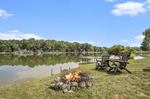 51361 Summit St, Paw Paw, MI 49079 - Photo 3