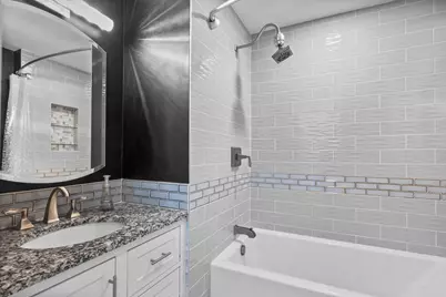 29374 Glen Oaks Boulevard E, Farmington Hills, MI 48334 - Photo 25