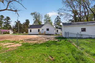 323 Grand St, Michigan Center, MI 49254 - Photo 39