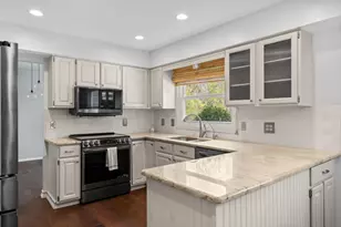 5615 Pebble Ridge Ct, Ann Arbor, MI 48108 - Photo 15