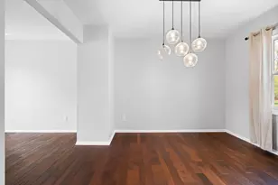 5615 Pebble Ridge Ct, Ann Arbor, MI 48108 - Photo 7