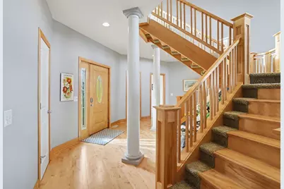 2213 N Bristol Street, Holland, MI 49424 - Photo 5