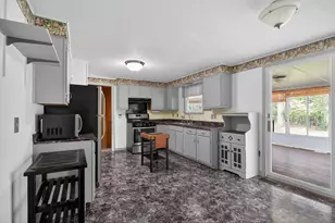 3926 Franklin Rd, Jackson, MI 49203 - Photo 7