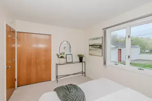 398 Hollywood Dr, Saline, MI 48176 - Photo 19