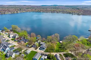 3185 Elmwood Beach Rd, Middleville, MI 49333 - Photo 3