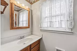 9027 W V Ave, Schoolcraft, MI 49087 - Photo 15