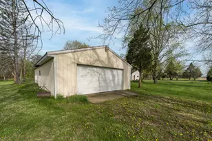 9027 W V Ave, Schoolcraft, MI 49087 - Photo 33