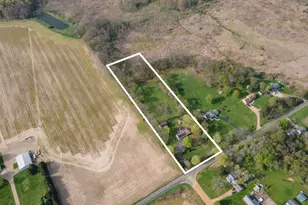 9027 W V Ave, Schoolcraft, MI 49087 - Photo 35