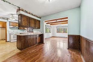 9027 W V Ave, Schoolcraft, MI 49087 - Photo 7