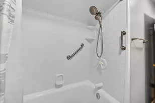 385 Hollywood Dr, Saline, MI 48176 - Photo 25