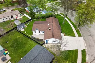 385 Hollywood Dr, Saline, MI 48176 - Photo 59