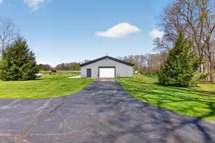 19501 B-Drive S, Marshall, MI 49068 - Photo 67