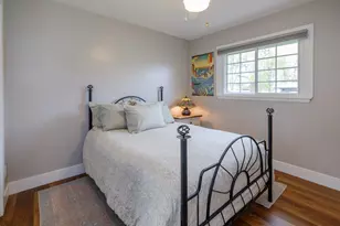 7829 Julie Dr, Portage, MI 49024 - Photo 17