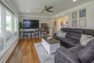 7829 Julie Dr, Portage, MI 49024 - Photo 5