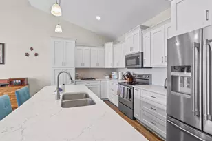 243 Auseon Ct, Hillsdale, MI 49242 - Photo 11