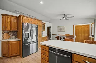 6950 S Lacey Lake Rd, Bellevue, MI 49021 - Photo 7